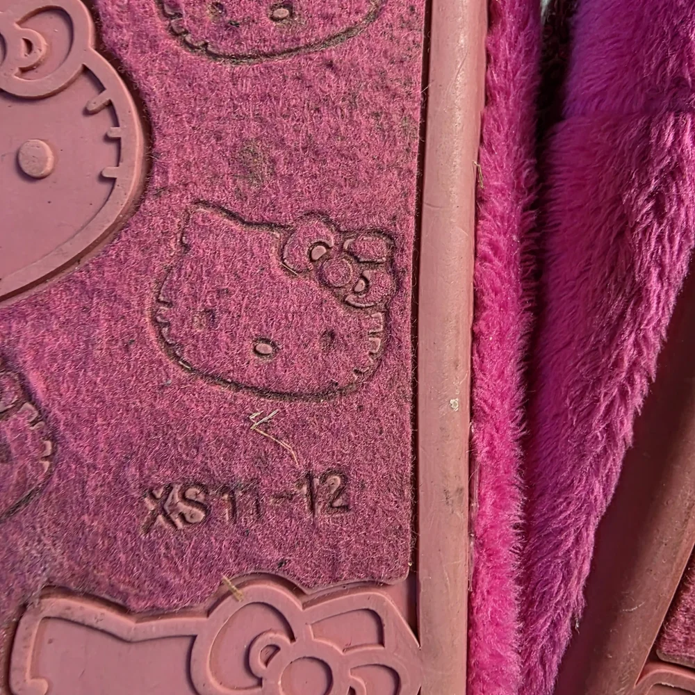 Hello Kitty Pink Glitter Kids Slippers